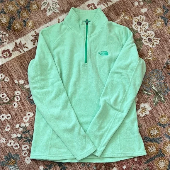 The North Face Light Green Fleece Jacket - Picture 1 of 2